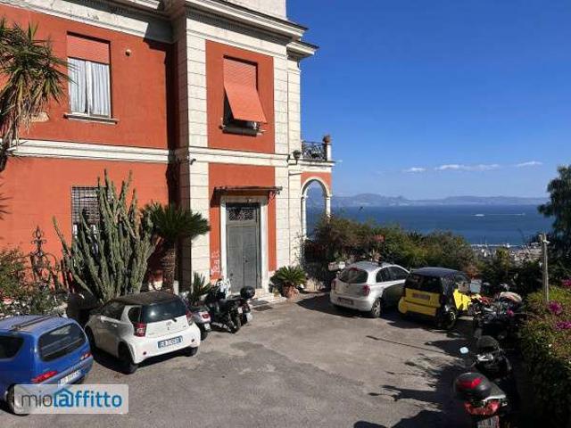 Appartamento arredato con terrazzo Arenella