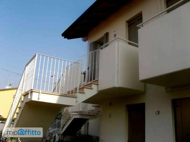 Appartamento arredato con terrazzo Armistizio, aeroporto, palestro, paltana