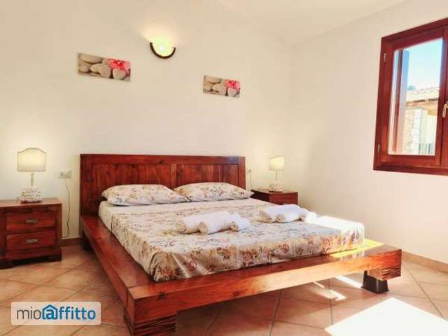 Appartamento arredato con terrazzo Budoni