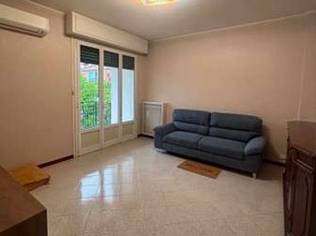 Appartamento arredato con terrazzo Baggio, forze armate, quinto romano