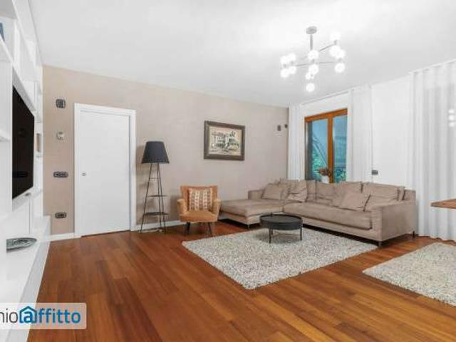 Appartamento arredato con terrazzo Baggio, forze armate, quinto romano