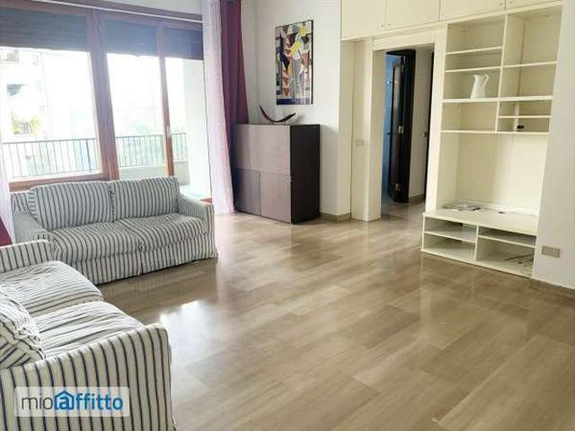 Appartamento arredato con terrazzo Baggio, forze armate, quinto romano