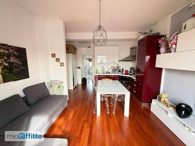 Appartamento arredato con terrazzo Barona, giambellino, lorenteggio, famagosta, inganni