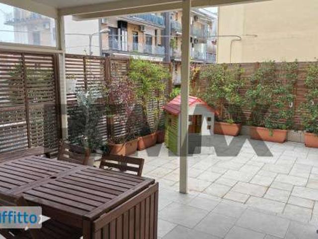 Appartamento arredato con terrazzo Bari