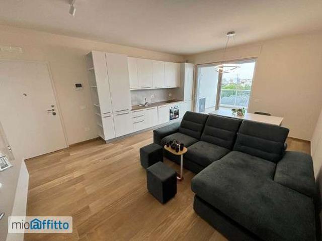 Appartamento arredato con terrazzo Bari