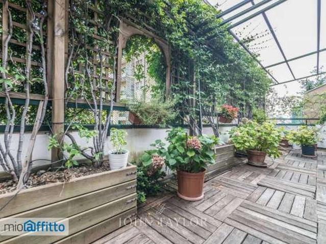 Appartamento arredato con terrazzo Bocconi, c.so italia, ticinese
