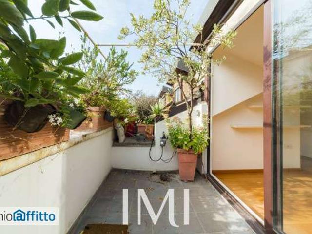 Appartamento arredato con terrazzo Bocconi, c.so italia, ticinese