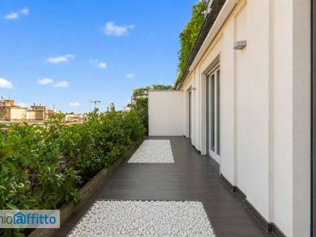 Appartamento arredato con terrazzo Bocconi, c.so italia, ticinese