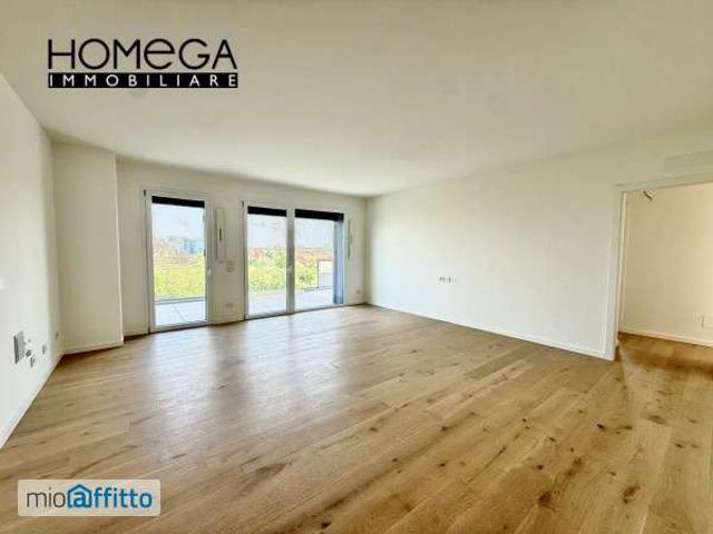 Appartamento arredato con terrazzo Bolognina