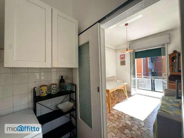Appartamento arredato con terrazzo Bolognina