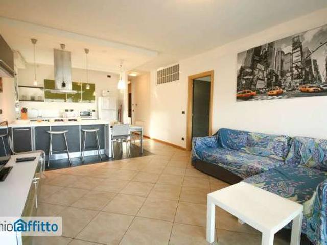 Appartamento arredato con terrazzo Bolognina