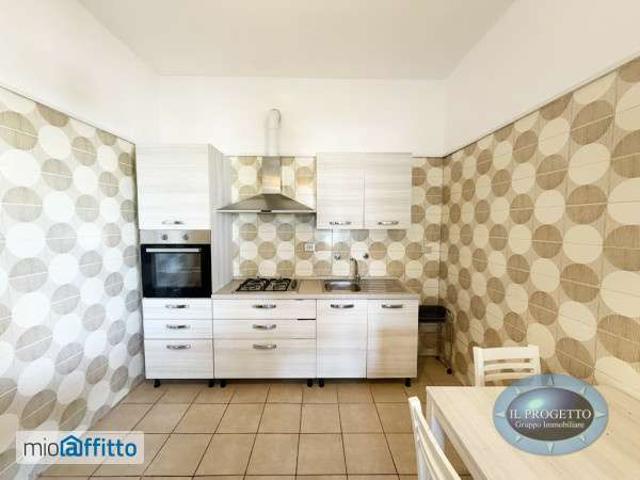 Appartamento arredato con terrazzo Bolognina