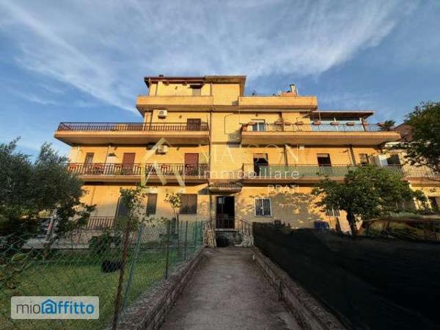 Appartamento arredato con terrazzo Borghesiana, finocchio, tor bella monaca, torre angela