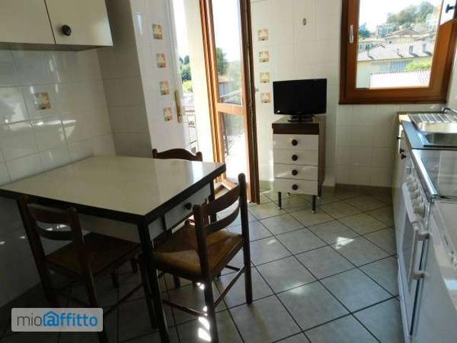 Appartamento arredato con terrazzo Borgo santa caterina, redona, finardi