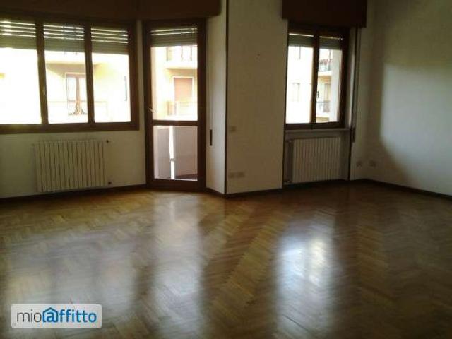 Appartamento arredato con terrazzo Borgo trento