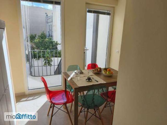 Appartamento arredato con terrazzo Brindisi