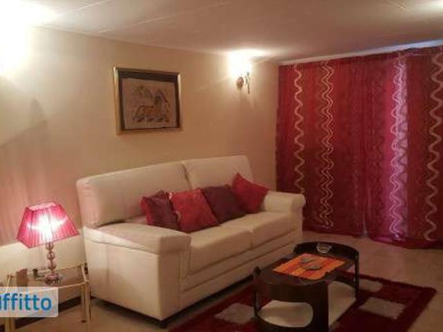 Appartamento arredato con terrazzo Bronte