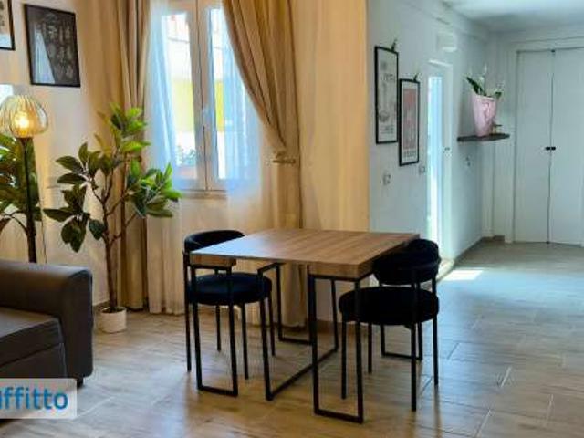 Appartamento arredato con terrazzo Cagliari