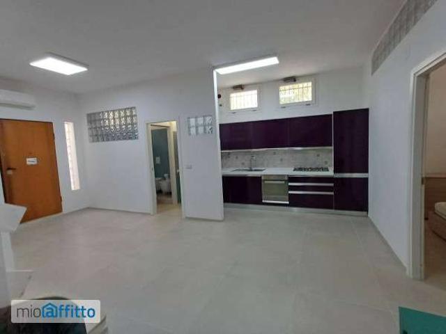 Appartamento arredato con terrazzo Cagliari