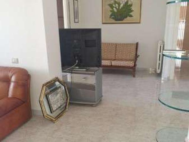 Appartamento arredato con terrazzo Cagliari