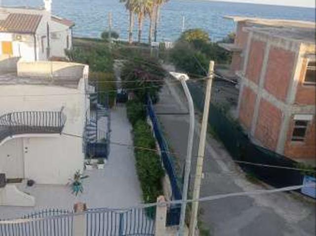 Appartamento arredato con terrazzo Calalunga pietragrande