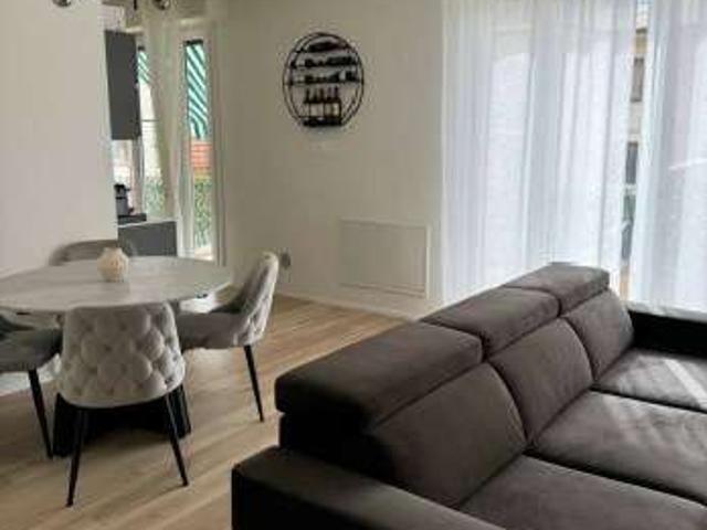 Appartamento arredato con terrazzo Campo di marte
