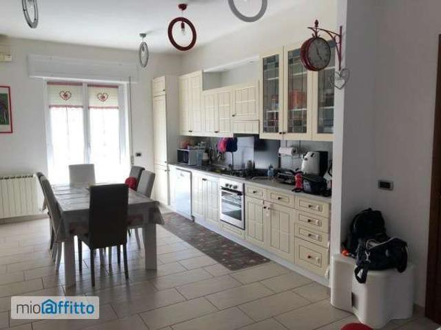 Appartamento arredato con terrazzo Casilina, prenestina, centocelle, alessandrino
