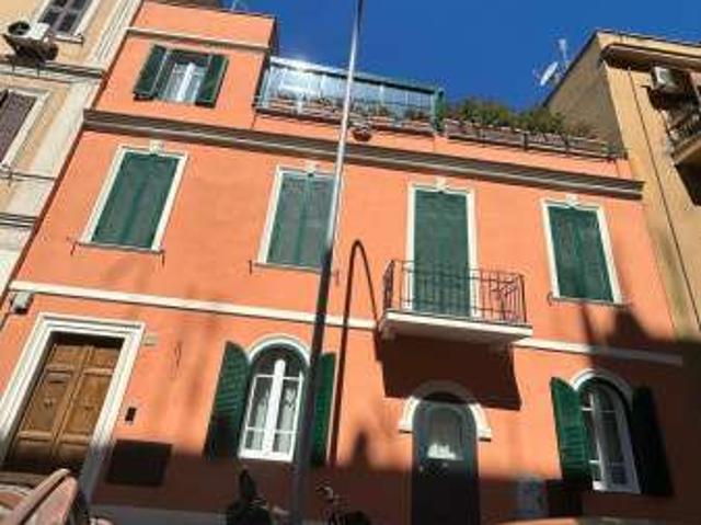 Appartamento arredato con terrazzo Casilina, prenestina, centocelle, alessandrino