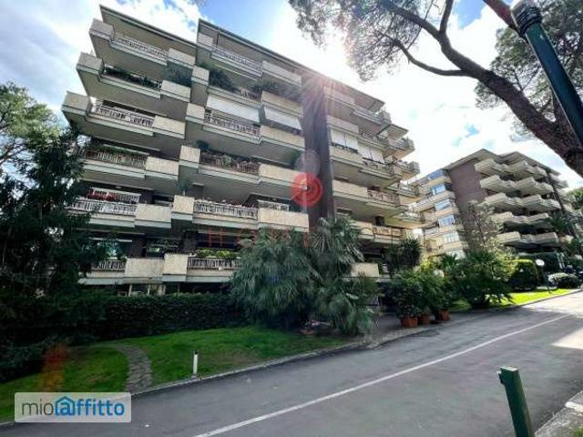 Appartamento arredato con terrazzo Cassia, tomba di nerone, roma