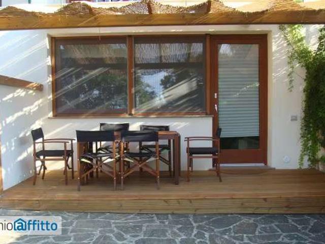 Appartamento arredato con terrazzo Castellabate