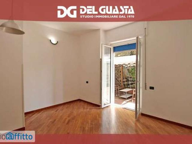 Appartamento arredato con terrazzo Castelletto