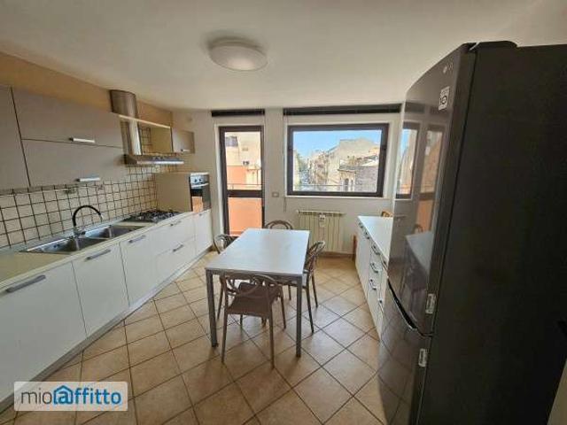 Appartamento arredato con terrazzo Catania