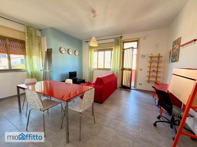 Appartamento arredato con terrazzo Catania