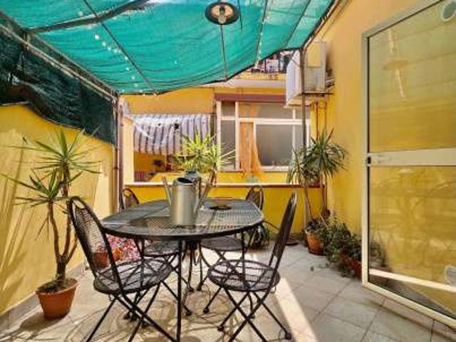 Appartamento arredato con terrazzo Catania