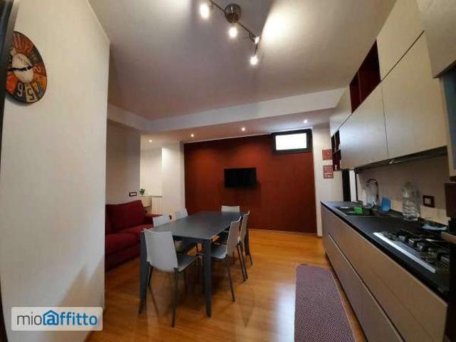 Appartamento arredato con terrazzo Catania