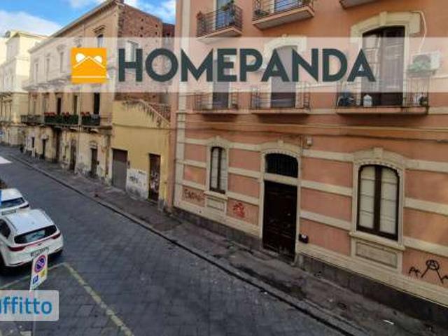 Appartamento arredato con terrazzo Catania