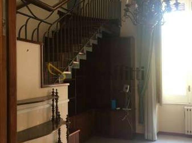 Appartamento arredato con terrazzo Catania