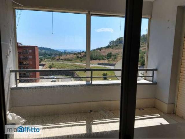 Appartamento arredato con terrazzo Catanzaro