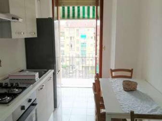 Appartamento arredato con terrazzo Cenisia