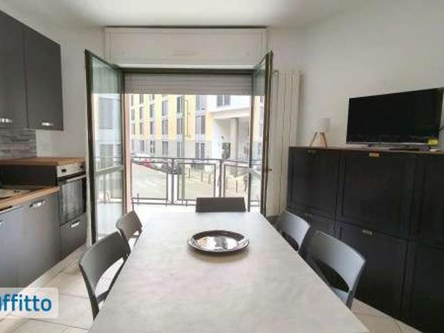Appartamento arredato con terrazzo Cenisia