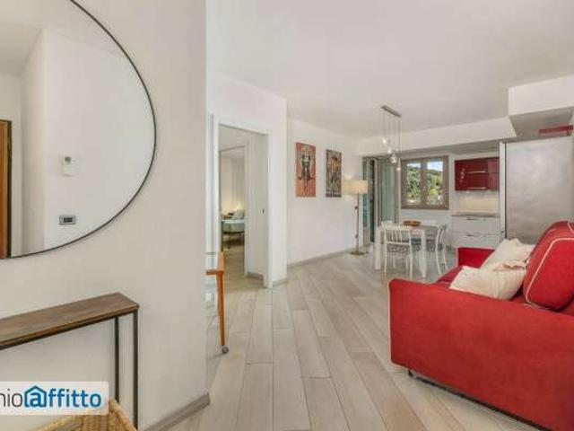 Appartamento arredato con terrazzo Centro