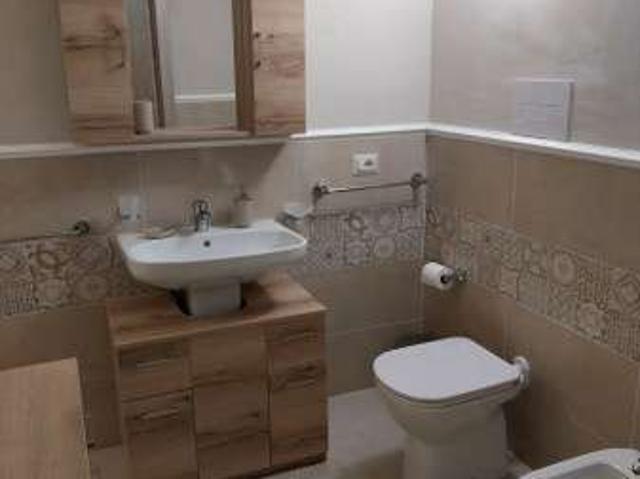 Appartamento arredato con terrazzo Centro
