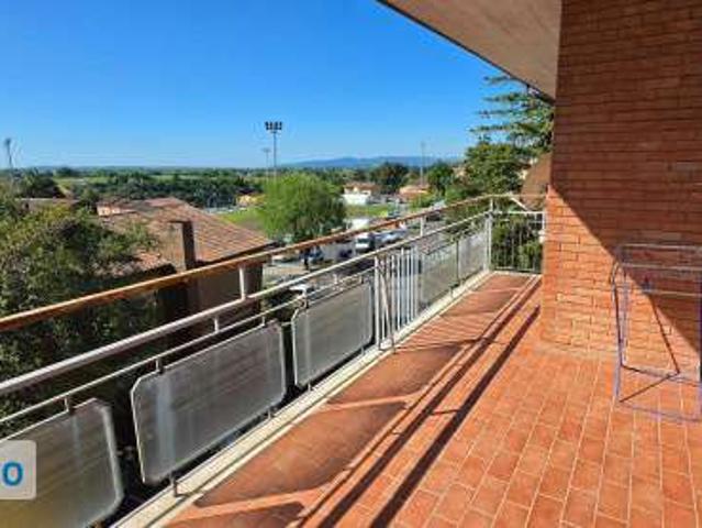 Appartamento arredato con terrazzo Centro