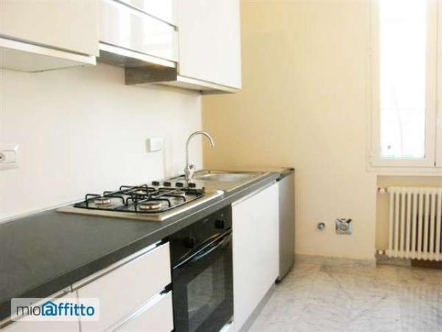 Appartamento arredato con terrazzo Centro