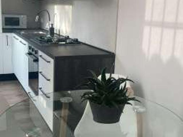 Appartamento arredato con terrazzo Centro