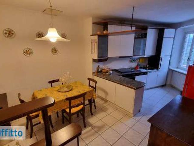 Appartamento arredato con terrazzo Centro