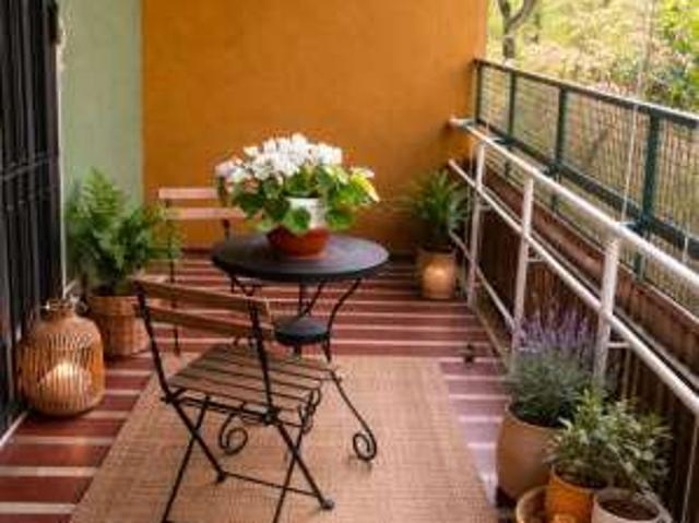 Appartamento arredato con terrazzo Centro