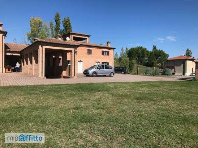 Appartamento arredato con terrazzo Centro