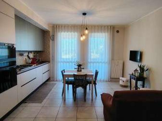 Appartamento arredato con terrazzo Centro