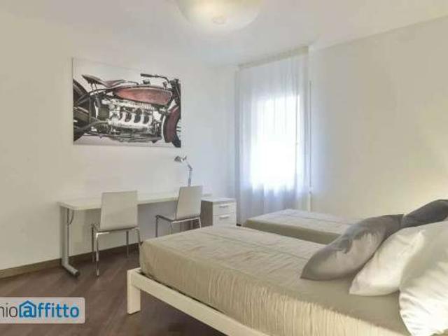 Appartamento arredato con terrazzo Centro